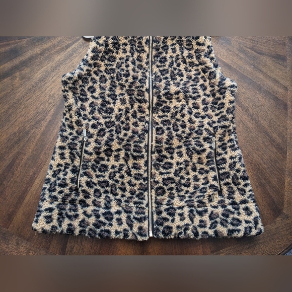 Calvin Klein Leopard Print Sherpa Faux Shearling Zip Vest Women’s Small - Picture 9 of 11